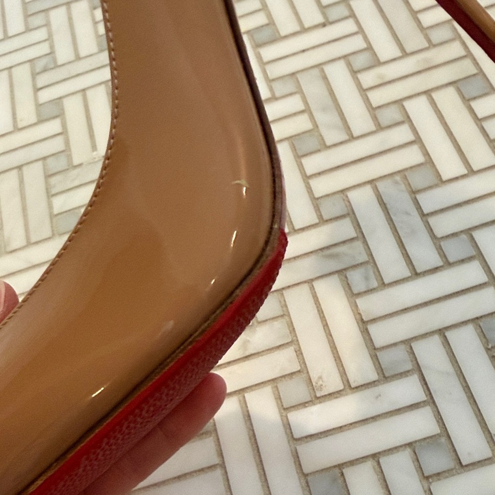 Christian Louboutin Nude Patent Peep-Toe Stiletto Heels with Red Soles - Picture 10 of 11